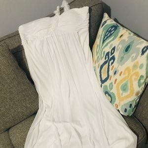 (Sold)White long women dress